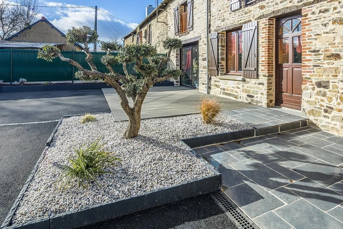 Crea Bati Jardin Paysagiste A Rennes Clotures Et Portails 1